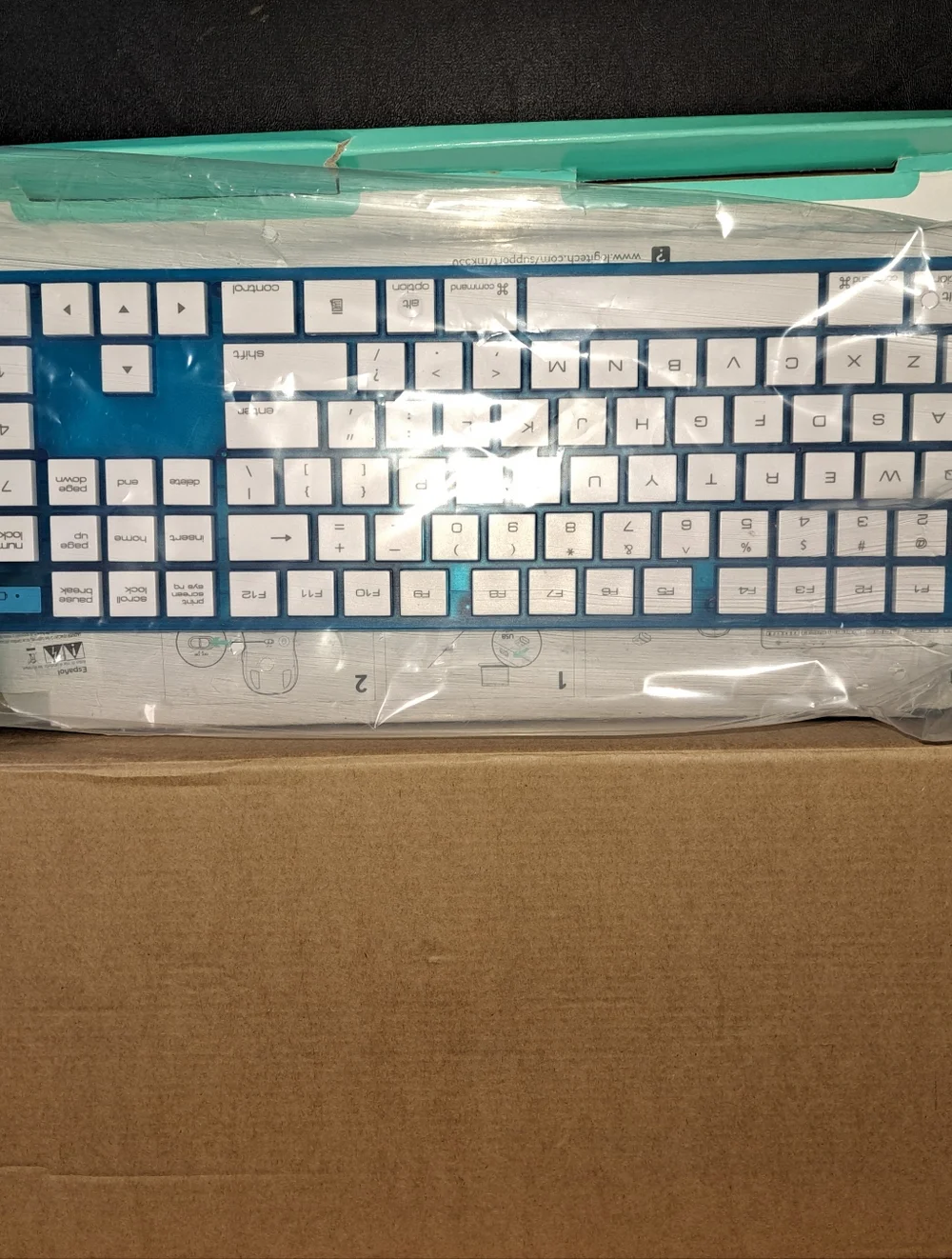 iHome Blue and White Wireless Keyboard